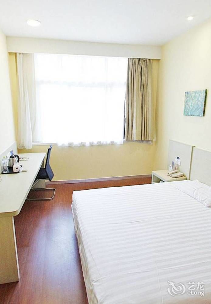 Gold Mine Express Hotel 난닝 시 외부 사진